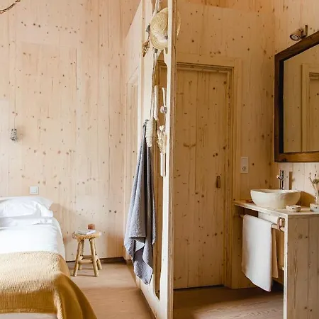 The Nest By Cooking And Nature Hotell 4*